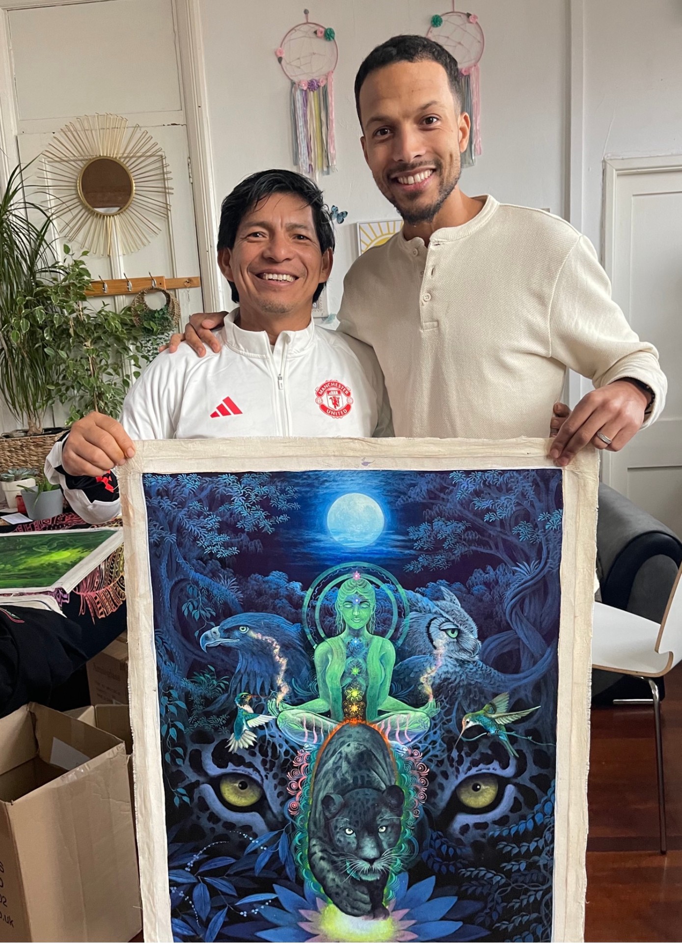 Luna Azul de la Pantera with collector